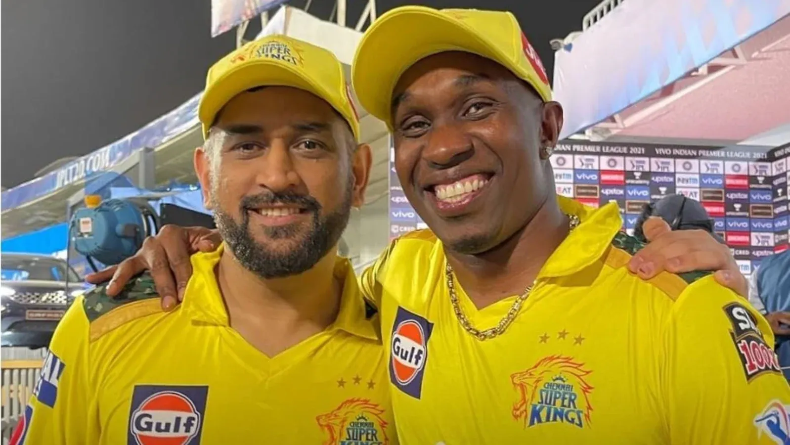 ms dhoni dwayne bravo