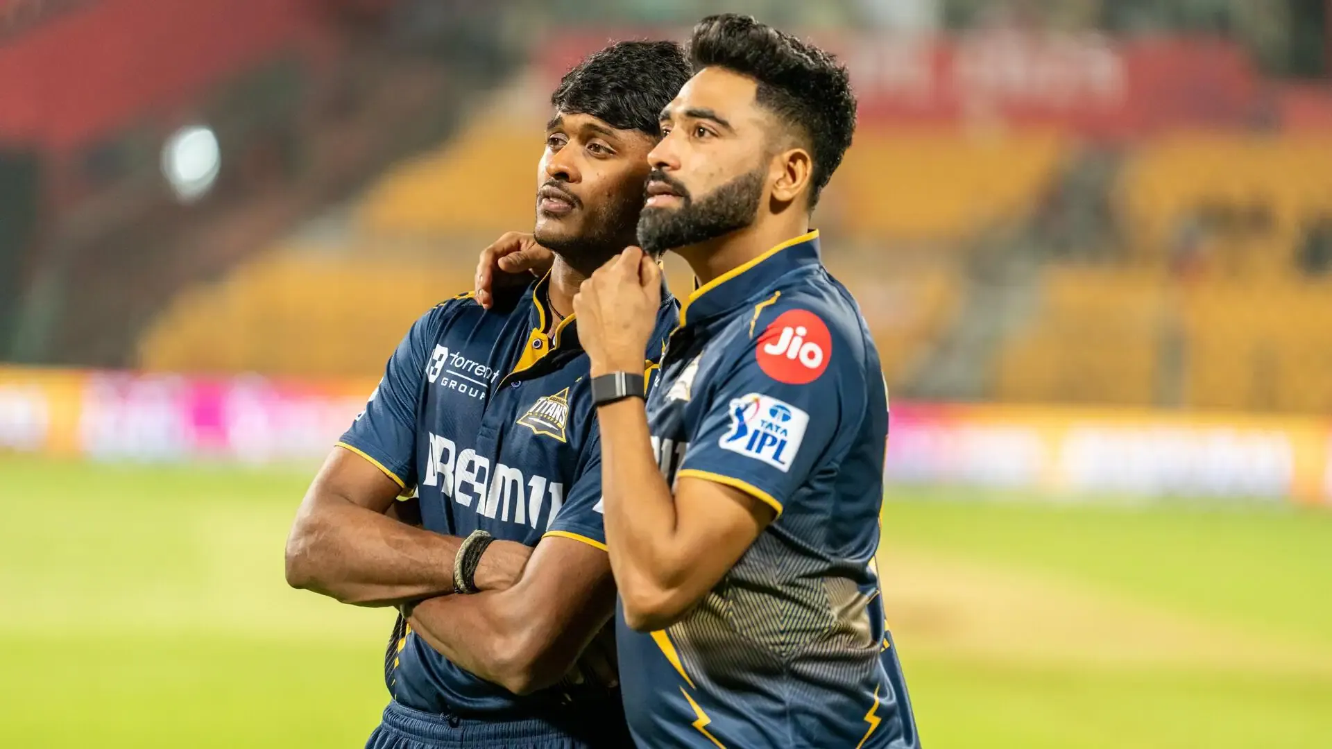 mohammed siraj fielding vs srh 2026