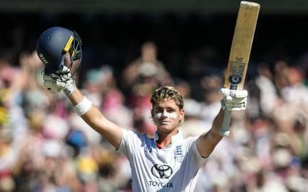 Jacob Bethell Ruled Out of The Hundred 2026 With Knee Injury
