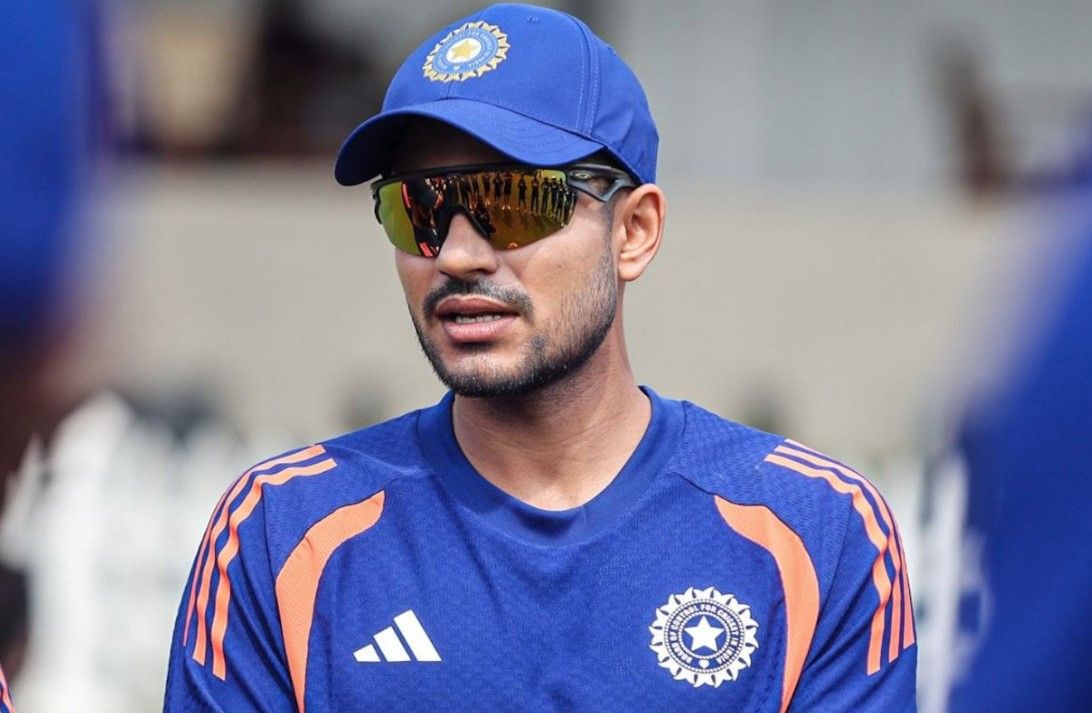 india captain shubman gill misses batting in warm up match against sri lanka due to finger injury