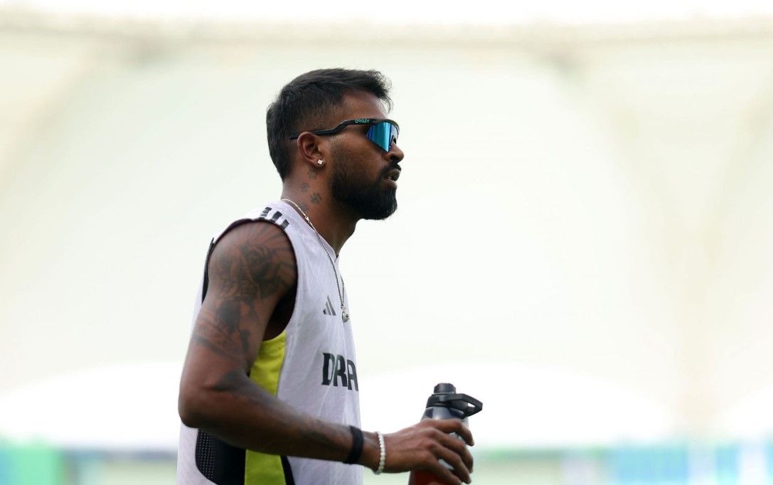 kkr makes surprising entry amongst csk mi trade talks regarding hardik pandya reports
