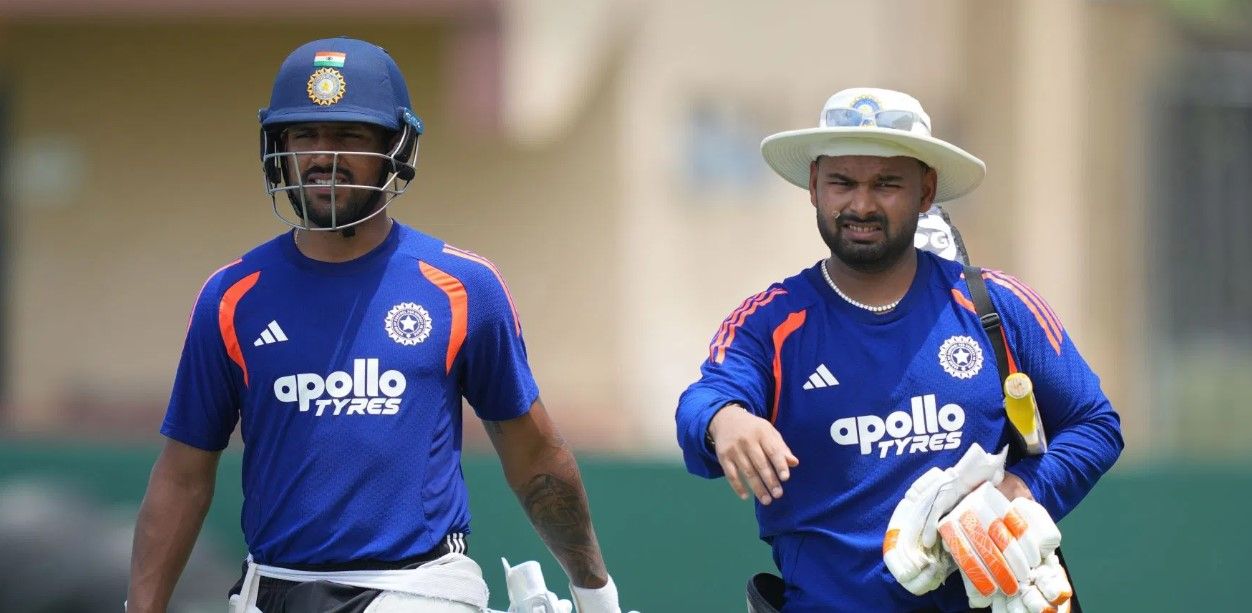 rishabh pant s attempts to switch bails during colombo test dhruv jurel reverses it